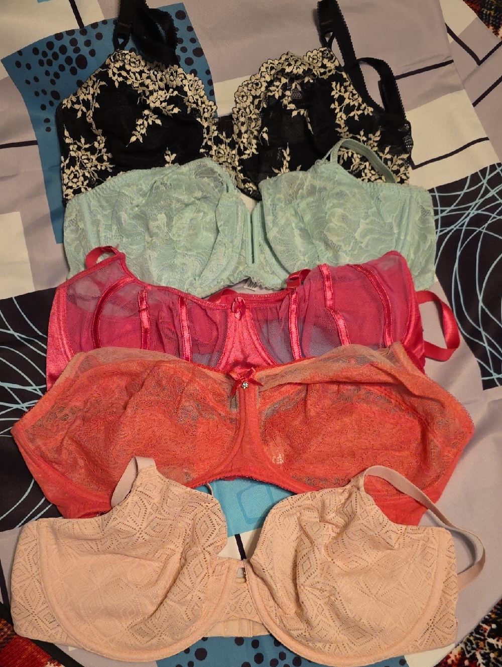 Mixed Lace Underwire Bra Set - Blk, Mint, Pink, Coral, Mauve. 40D, Wacoal- Auden